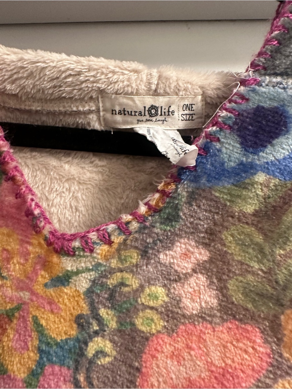 Cozy Floral Sherpa Hoodie Pullover - Multicolor - Picture 4 of 4